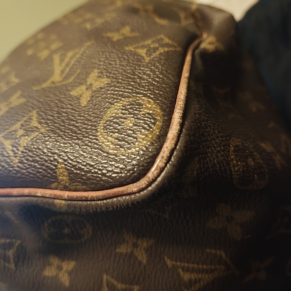 Louis Vuitton Monogram Speedy 35 - Picture 4 of 16